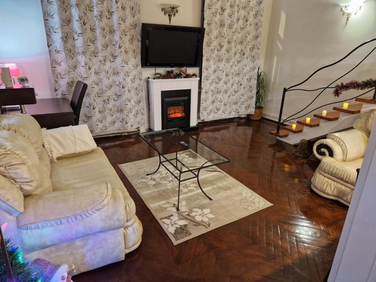 Sabin Apartments Private Parking Braşov Esterno foto