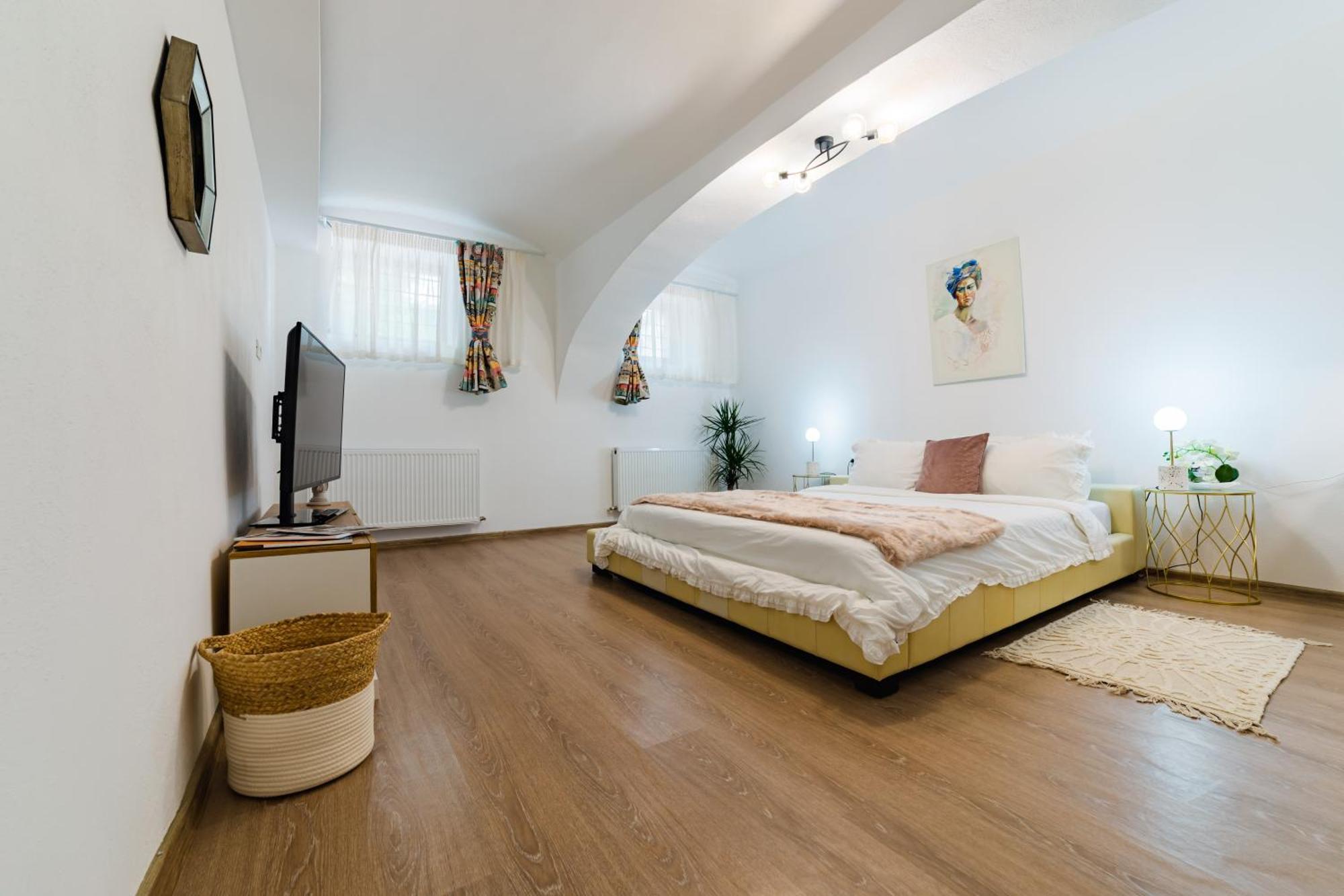 Sabin Apartments Private Parking Braşov Esterno foto